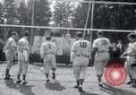 Standbild New York Giants Ausbildung in Zweiten Weltkrieg College Park Maryland USA, 1943, aus Sekunde 34 historischem Filmmaterial Videoclip 65675029287