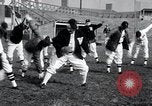 Standbild New York Giants Ausbildung in Zweiten Weltkrieg College Park Maryland USA, 1943, aus Sekunde 38 historischem Filmmaterial Videoclip 65675029287