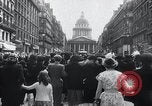 Standbild 100 Geburtstag von Louis Braille Tod Paris Frankreich, 1952, aus Sekunde 41 historischem Filmmaterial Videoclip 65675029292