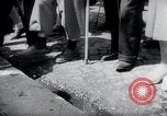 Standbild 100 Geburtstag von Louis Braille Tod Paris Frankreich, 1952, aus Sekunde 55 historischem Filmmaterial Videoclip 65675029292