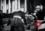 Standbild 100 Geburtstag von Louis Braille Tod Paris Frankreich, 1952, aus Sekunde 62 historischem Filmmaterial Videoclip 65675029292