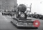 Image Miss Univers concurrents California United States USA, 1952, de la seconde 17 séquences d'archives historiques vidéo 65675029295