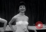 Image Miss Univers concurrents California United States USA, 1952, de la seconde 56 séquences d'archives historiques vidéo 65675029295