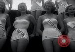 Image Miss Univers concurrents California United States USA, 1952, de la seconde 59 séquences d'archives historiques vidéo 65675029295