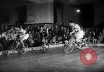 Image Bicycle polo Autriche, 1952, de la seconde 9 séquences d'archives historiques vidéo 65675029296