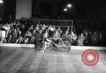 Image Bicycle polo Autriche, 1952, de la seconde 16 séquences d'archives historiques vidéo 65675029296