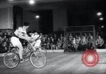 Image Bicycle polo Autriche, 1952, de la seconde 27 séquences d'archives historiques vidéo 65675029296