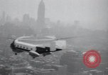 Standbild kommerziell gecharterten Hubschrauber New York United States USA, 1958, aus Sekunde 47 historischem Filmmaterial Videoclip 65675029302