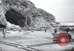 Standbild Ausgrabungen an der Grotte von Kaiser Tiberius Syrien, daraa Bosra, 1958, aus Sekunde 13 historischem Filmmaterial Videoclip 65675029303