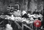 Standbild Ausgrabungen an der Grotte von Kaiser Tiberius Syrien, daraa Bosra, 1958, aus Sekunde 23 historischem Filmmaterial Videoclip 65675029303