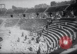 Standbild Ausgrabungen an der Grotte von Kaiser Tiberius Syrien, daraa Bosra, 1958, aus Sekunde 57 historischem Filmmaterial Videoclip 65675029303