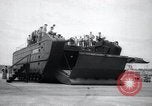 Standbild Amphibienfahrzeug LVT(U)X2 Goliath Seattle Washington USA, 1958, aus Sekunde 40 historischem Filmmaterial Videoclip 65675029304