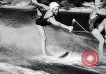 Standbild Badehauben Florida United States USA, 1958, aus Sekunde 55 historischem Filmmaterial Videoclip 65675029305