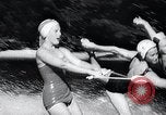 Standbild Badehauben Florida United States USA, 1958, aus Sekunde 57 historischem Filmmaterial Videoclip 65675029305