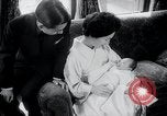 Standbild Prince Hiro Japan, 1960, aus Sekunde 16 historischem Filmmaterial Videoclip 65675029307
