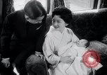 Standbild Prince Hiro Japan, 1960, aus Sekunde 18 historischem Filmmaterial Videoclip 65675029307