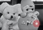 Standbild Prince Hiro Japan, 1960, aus Sekunde 24 historischem Filmmaterial Videoclip 65675029307