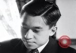 Standbild Prince Hiro Japan, 1960, aus Sekunde 30 historischem Filmmaterial Videoclip 65675029307