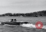 Standbild Amphicar Testen der US Long Island New York USA, 1960, aus Sekunde 39 historischem Filmmaterial Videoclip 65675029308