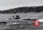 Standbild Amphicar Testen der US Long Island New York USA, 1960, aus Sekunde 43 historischem Filmmaterial Videoclip 65675029308
