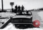 Standbild Amphicar Testen der US Long Island New York USA, 1960, aus Sekunde 50 historischem Filmmaterial Videoclip 65675029308