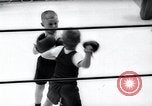 Standbild Kind Boxturnier Annapolis Maryland USA, 1960, aus Sekunde 58 historischem Filmmaterial Videoclip 65675029309