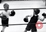 Standbild Kind Boxturnier Annapolis Maryland USA, 1960, aus Sekunde 61 historischem Filmmaterial Videoclip 65675029309