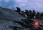Immagine di Il sollevamento della bandiera americana di Iwo Jima Iwo Jima, 1945, secondo 40 filmato di repertorio 65675029325
