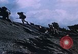 Immagine di Il sollevamento della bandiera americana di Iwo Jima Iwo Jima, 1945, secondo 47 filmato di repertorio 65675029325