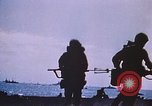 Immagine di Il sollevamento della bandiera americana di Iwo Jima Iwo Jima, 1945, secondo 53 filmato di repertorio 65675029325