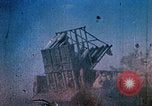 Standbild Artillerie Beschuss Iwo Jima, 1945, aus Sekunde 37 historischem Filmmaterial Videoclip 65675029326