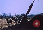 Standbild Artillerie Beschuss Iwo Jima, 1945, aus Sekunde 48 historischem Filmmaterial Videoclip 65675029326