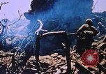 Standbild Flammenwerfer Iwo Jima, 1945, aus Sekunde 22 historischem Filmmaterial Videoclip 65675029327