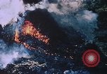 Standbild Flammenwerfer Iwo Jima, 1945, aus Sekunde 51 historischem Filmmaterial Videoclip 65675029327