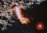 Standbild Flammenwerfer Iwo Jima, 1945, aus Sekunde 59 historischem Filmmaterial Videoclip 65675029327