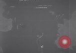 Standbild Allied Naval attack Leyte Philippinen, 1944, aus Sekunde 33 historischem Filmmaterial Videoclip 65675029334