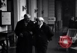 Immagine di I delegati di lasciare Ginevra SVIZZERA, 1926, secondo 5 filmato di repertorio 65675029376