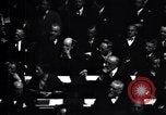 Standbild Vorbereitende Kommission Genf Schweiz, 1926, aus Sekunde 19 historischem Filmmaterial Videoclip 65675029377