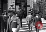 Image délégués posent Genève Suisse, 1926, de la seconde 15 séquences d'archives historiques vidéo 65675029378