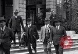 Image délégués posent Genève Suisse, 1926, de la seconde 16 séquences d'archives historiques vidéo 65675029378