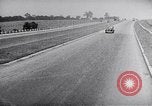 Standbild Steam Train Genf Schweiz, 1937, aus Sekunde 40 historischem Filmmaterial Videoclip 65675029408