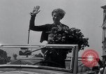 Standbild Amelia Earhart New York City USA, 1932, aus Sekunde 26 historischem Filmmaterial Videoclip 65675029428