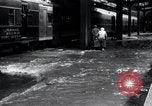 Standbild Hauptwasserleitung platzt Chicago Illinois USA, 1936, aus Sekunde 16 historischem Filmmaterial Videoclip 65675029431