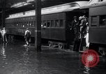 Standbild Hauptwasserleitung platzt Chicago Illinois USA, 1936, aus Sekunde 20 historischem Filmmaterial Videoclip 65675029431