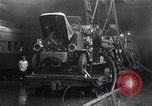 Standbild Hauptwasserleitung platzt Chicago Illinois USA, 1936, aus Sekunde 32 historischem Filmmaterial Videoclip 65675029431