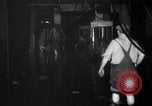 Standbild Hauptwasserleitung platzt Chicago Illinois USA, 1936, aus Sekunde 45 historischem Filmmaterial Videoclip 65675029431