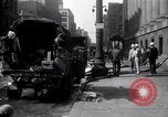 Standbild Hauptwasserleitung platzt Chicago Illinois USA, 1936, aus Sekunde 52 historischem Filmmaterial Videoclip 65675029431