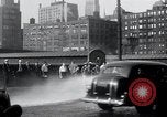 Standbild Hauptwasserleitung platzt Chicago Illinois USA, 1936, aus Sekunde 61 historischem Filmmaterial Videoclip 65675029431