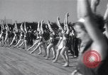 Standbild Buckingham Fountain Chicago Illinois USA, 1936, aus Sekunde 32 historischem Filmmaterial Videoclip 65675029435
