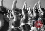 Standbild Buckingham Fountain Chicago Illinois USA, 1936, aus Sekunde 33 historischem Filmmaterial Videoclip 65675029435
